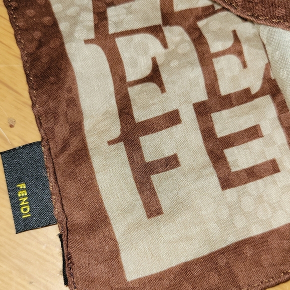 FENDI Vintage Scarf - Picture 3 of 8